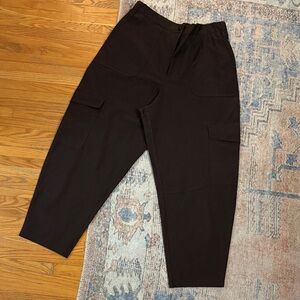 Size 32 Lululemon barrel leg utility pants
